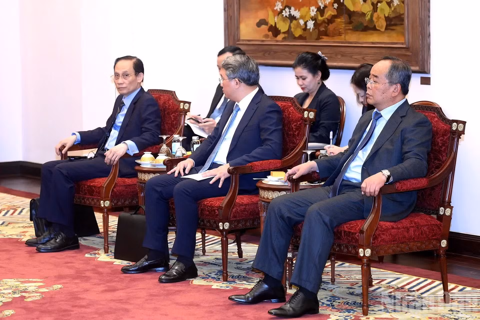 Delegados vietnamitas en la cita.