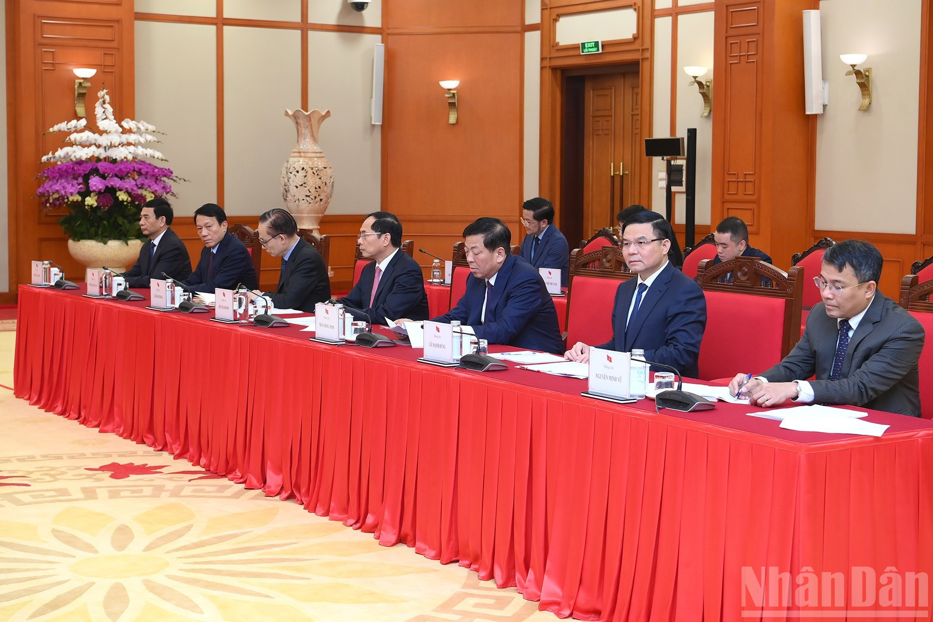 Asistentes vietnamitas en el evento.