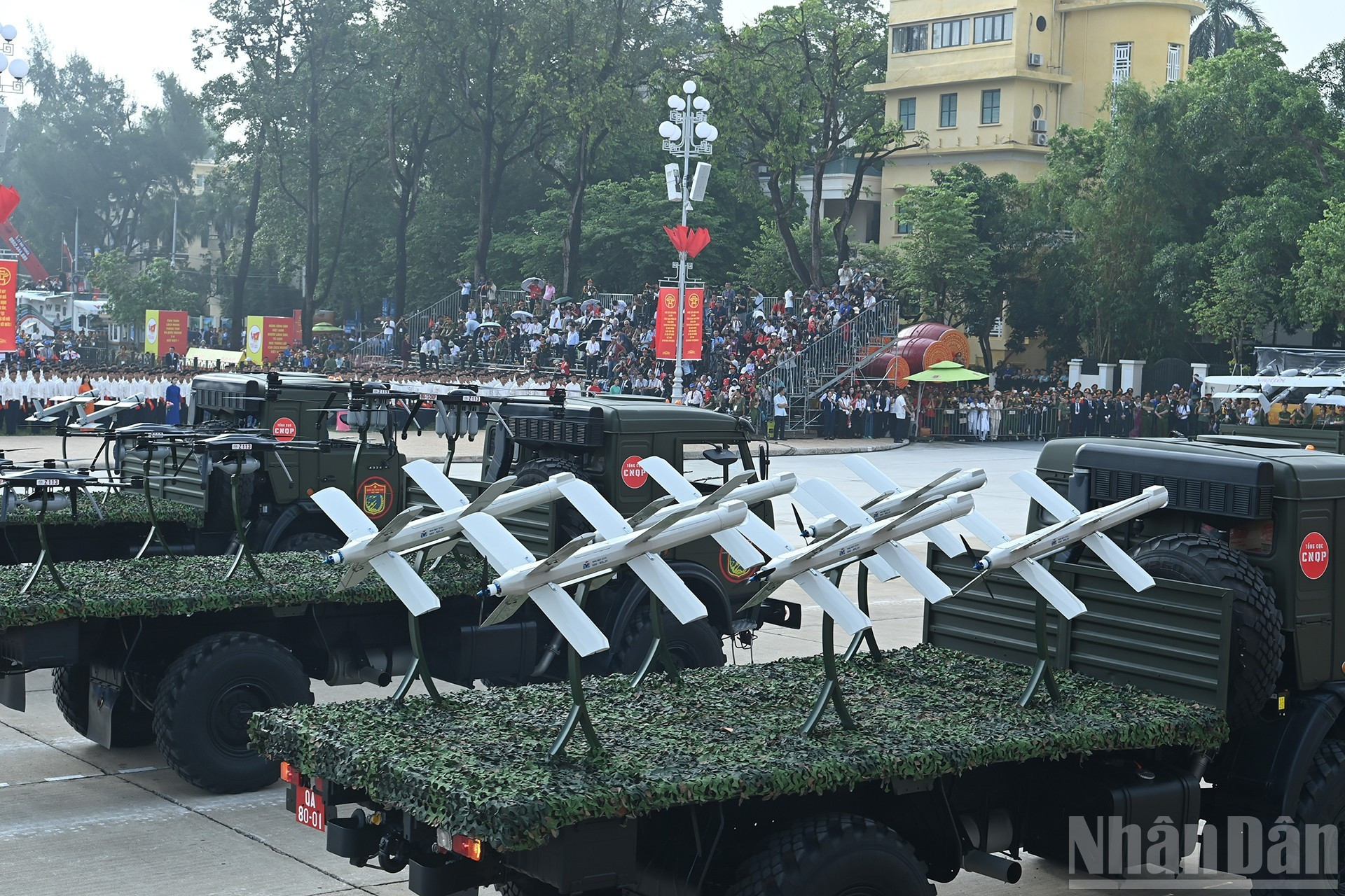 UAVs de reconocimiento.