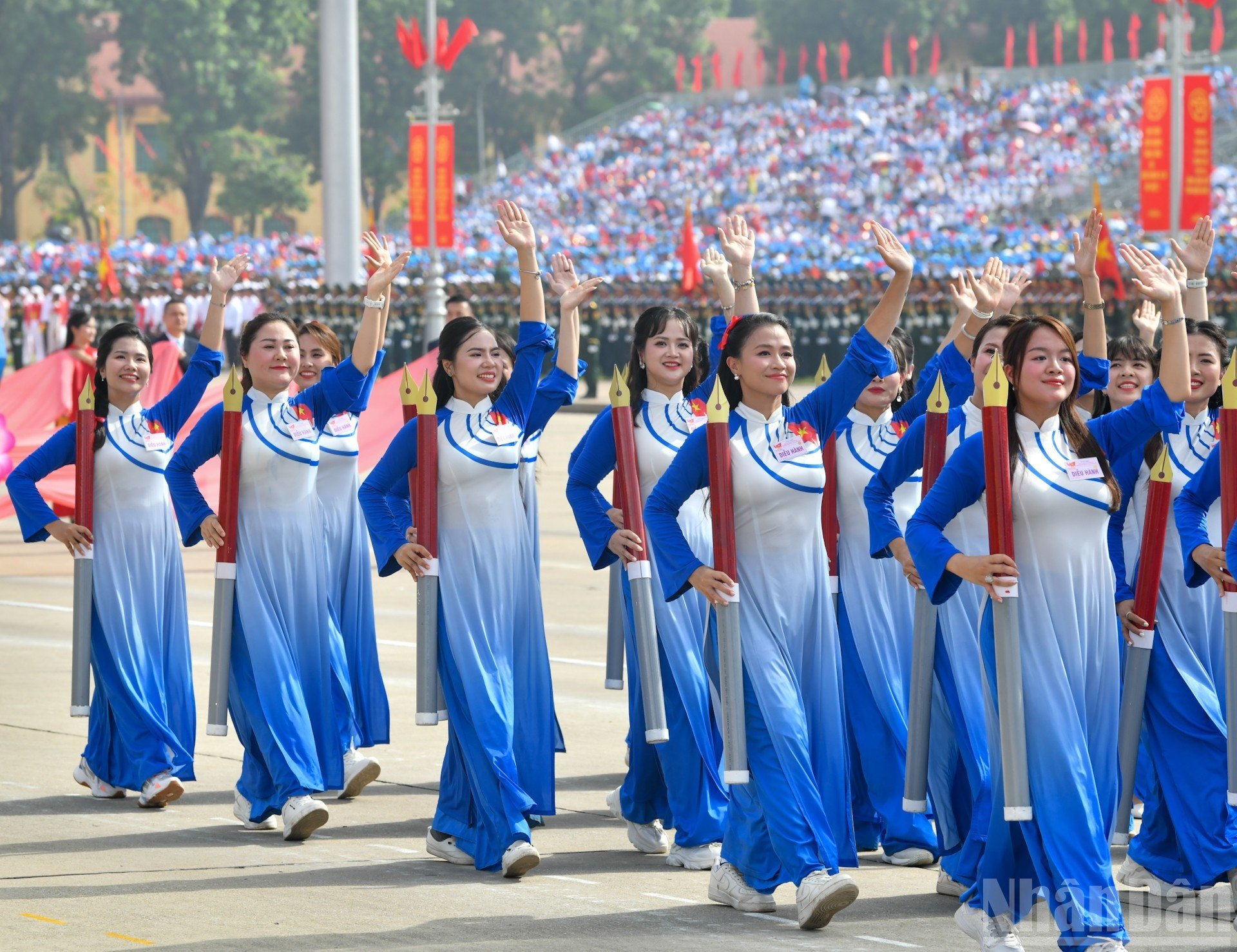 Bloque de la prensa revolucionaria de Vietnam.
