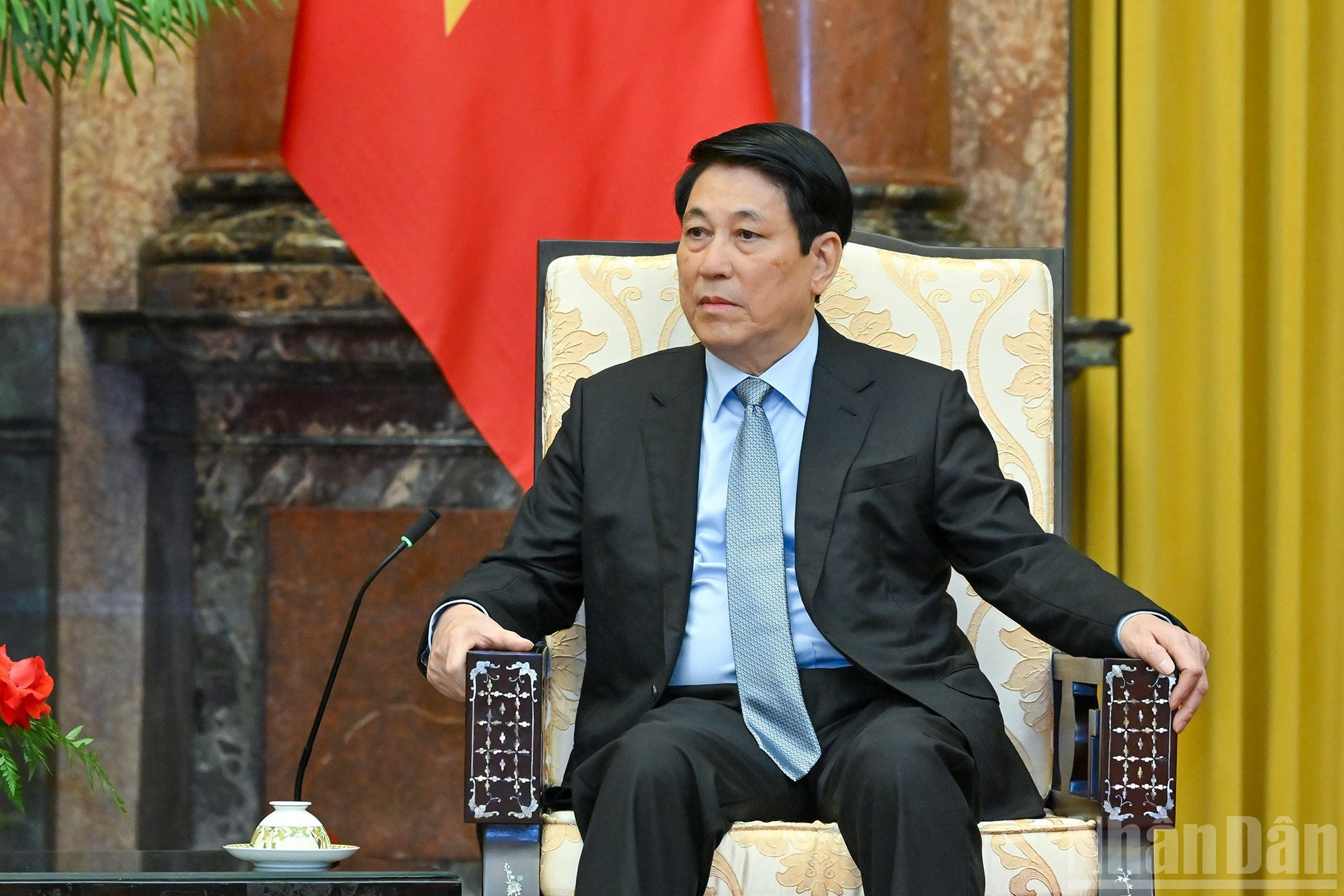 El presidente de Vietnam, Luong Cuong, habla en la cita. El presidente de Vietnam, Luong Cuong, habla en la cita.