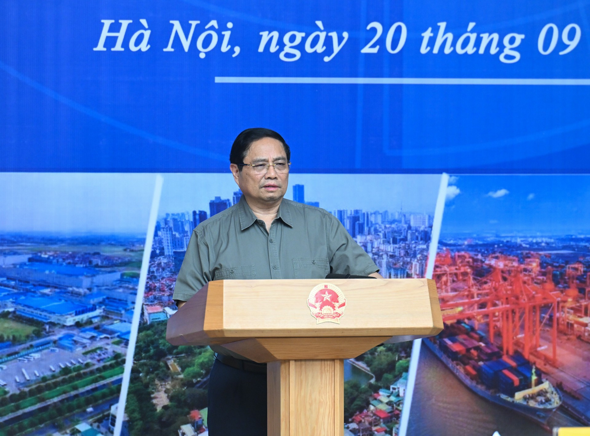 El primer ministro Pham Minh Chinh, también presidente de dicho Consejo, habla en la cita.