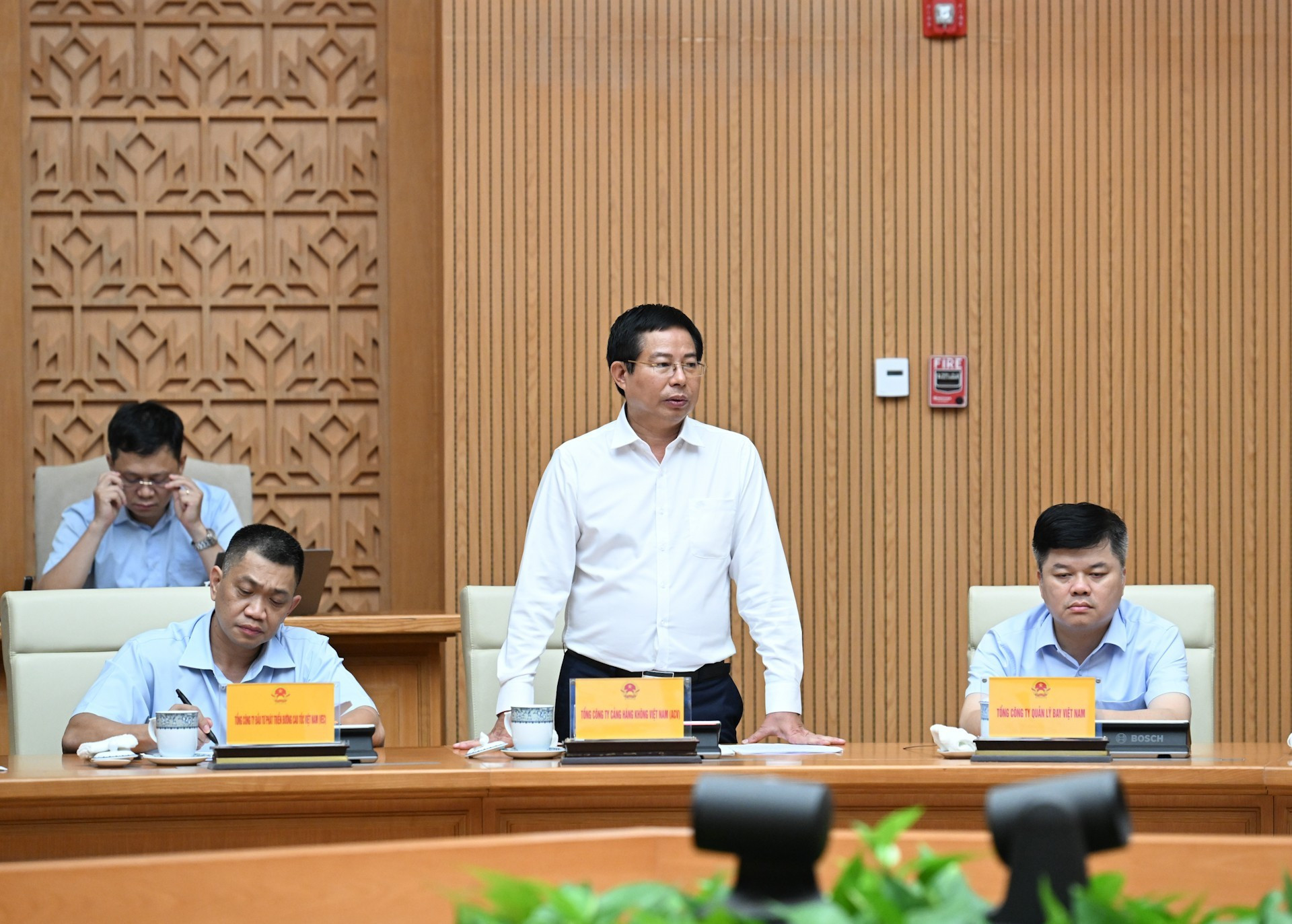 Representante de la Corporación de Aeropuertos de Vietnam en la cita.