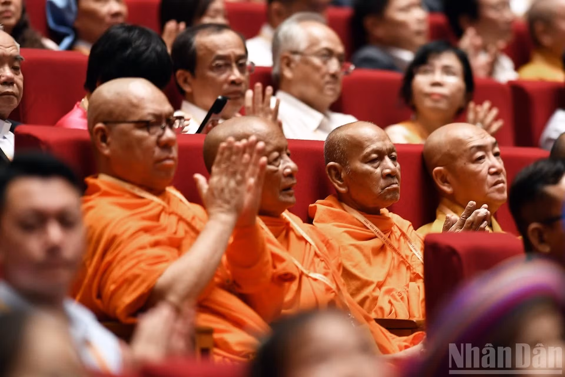 Entre los 69 delegados designados que participan por primera vez en el Comité Central del Frente de la Patria de Vietnam del XI mandato, cinco son dignatarios religiosos.