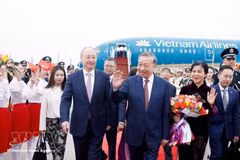 El secretario general del Partido Comunista y presidente de Vietnam, To Lam, llega a Pekín para una visita de Estado a China. (Foto: VNA)