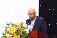 Rashid Abdulmajid Ibrahim Mohammed Al Ali, vicepresidente de la Federación Asiática de Karate, habla en la cita. (Foto: VNA)