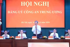 El secretario general del Partido Comunista y presidente de Vietnam, To Lam, habla en la cita.
