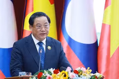 El primer ministro de Laos, Sonexay Siphandone, inicia una visita oficial a Vietnam.