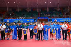 Inauguran en Hai Phong el 44º Campeonato Nacional de Tenis de Mesa del periódico Nhan Dan 