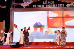 Un espectáculo en el Festival Vietnam-Japón 2026. (Foto: VNA)