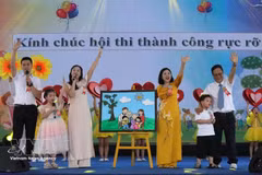 En el concurso "Familia Talentosa" en la provincia de Bac Ninh. (Foto: VNA)