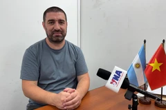 El periodista argentino Gastón Fiorda. (Foto: VNA)