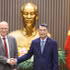 El primer ministro de Vietnam, Le Minh Hung, y Peter Tschentscher, alcalde y primer burgomaestre de Hamburgo. (Foto: Nhan Dan)