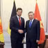 El secretario general del Partido Comunista de Vietnam y presidente de la República, To Lam, y el ministro-presidente de la región de Valonia, Adrien Dolimont. (Foto: VNA)