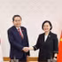 El presidente de la Asamblea Nacional de Vietnam, Tran Thanh Man, y la primera ministra de Corea del Sur, Han Seong Sook. (Fuente: VNA)