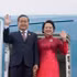 El presidente de la Asamblea Nacional de Vietnam, Tran Thanh Man, y su esposa, Nguyen Thi Thanh Nga, parten de Hanói para visitas oficiales a Corea del Sur y Mongolia. (Foto: VNA)