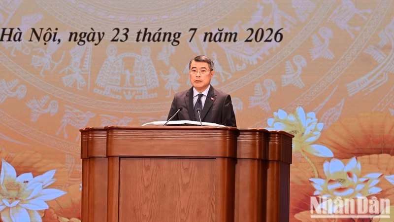 El primer ministro de Vietnam, Le Minh Hung, habla en el evento. (Foto: Nhan Dan)
