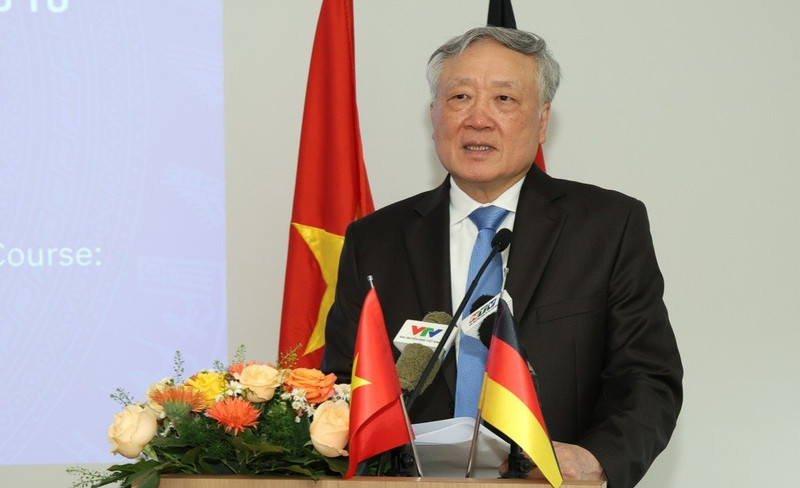 El viceprimer ministro permanente de Vietnam, Nguyen Hoa Binh, presidente del Consejo Ejecutivo del Centro Financiero Internacional de Vietnam (VIFC). (Fuente: VNA)