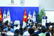 El primer ministro vietnamita, Pham Minh Chinh, interviene en el evento. (Foto: VNA)