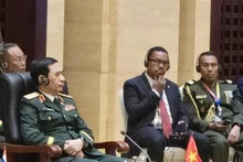 El vicesecretario de la Comisión Militar Central y ministro de Defensa, general Phan Van Giang, en la reunión. (Foto: VNA)