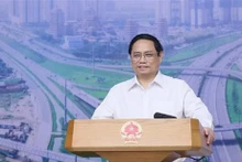 El premier Pham Minh Chinh preside la sesión. (Foto: VNA)