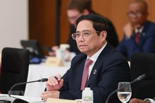 El primer ministro de Vietnam, Pham Minh Chinh, en la sesión. (Fuente: VNA)