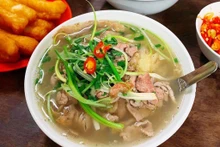 Pho vietnamita entre 100 platos más populares del mundo, según TasteAtlas