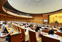 Parlamento vietnamita valora resultados del plan de desarrollo socioeconómico y presupuesto estatal