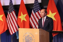 El embajador vietnamita en Estados Unidos, Nguyen Quoc Dung, habla en el evento. (Foto: VNA) 
