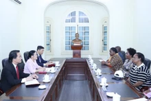 En la reunión. (thoidai.com.vn)