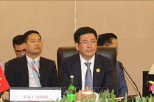 El ministro de Industria y Comercio de Vietnam, Nguyen Hong Dien, en la conferencia. (Foto: VNA)