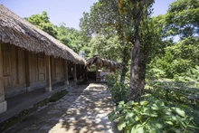 Servicio de motel comunitario para atender a los viajeros al pueblo de Sung, en el distro de Da Bac, de la provincia de Hoa Binh (Fuente:VNA) 