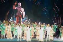 El programa busca rendir homenaje al Presidente Ho Chi Minh. 