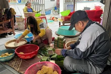 La elaboración de este manjar típico de Thai Binh es desde hace tiempo una tradición que se preserva de generación en generación.