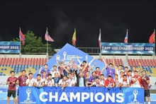 Los jugadores de la selección de fútbol sub-23 de Vietnam celebran la victoria. (Fuente: VNA)