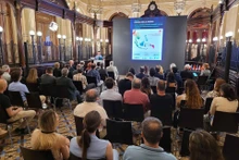 En el seminario sobre la política de Córdoba hacia el Pacífico. (Fotografía: baoquocte.vn)