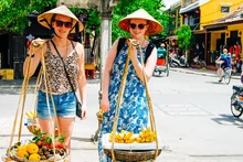 Turistas extranjeras en Vietnam. (Foto: vneconomy.vn)