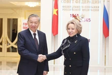 [Foto] Máximo dirigente partidista vietnamita se reúne con presidenta del Consejo de la Federación de Rusia