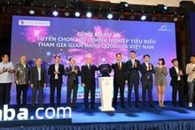 El Departamento de Promoción Comercial anuncia el programa de selección de 100 empresas destacadas para incorporarse al “Pabellón Nacional de Vietnam” en la plataforma de comercio electrónico Alibaba.com. (Foto: Vietnam+)