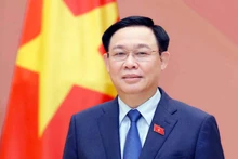El presidente de la Asamblea Nacional de Vietnam, Vuong Dinh Hue.