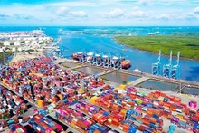 Puertos marítimos son una de las fortalezas para impulsar la economía de la región del Sudeste. (Foto: nhandan.vn)