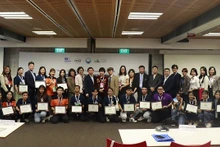 Jóvenes participantes en el programa. (baoquocte.vn)