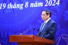 El primer ministro de Vietnam, Pham Minh Chinh, habla en el evento. (Foto: VNA)