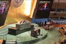 El embajador Dang Hoang Giang, representante permanente de Vietnam ante la ONU, habla en la reunión. (Foto: VNA)