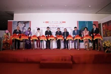 En la inauguración de la exposición. (Fotografía: Comité organizador del evento)