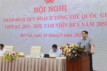 El primer ministro de Vietnam, Pham Minh Chinh, habla en la cita. (Fotografía: VNA)
