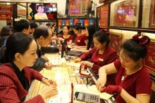 En una tienda de oro de la compañía Bao Tin Minh Chau. (Foto: VNA)
