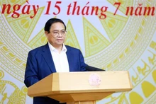 El primer ministro de Vietnam, Pham Minh Chinh, preside la octava reunión del Comité Directivo para la Reforma Administrativa. (Foto: VNA)