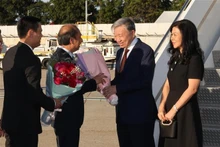El secretario general del Partido Comunista y presidente de Vietnam, To Lam, y su esposa, llegan a Nueva York. (Foto: VNA)