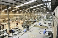 Fabricación de muebles en Ciudad Ho Chi Minh (Foto: VNA)